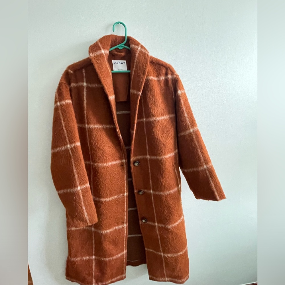 Beautiful reddish brown wide check coat